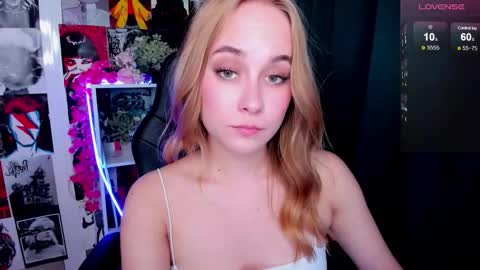 Liana online show from September 11, 2025, 8:36 am