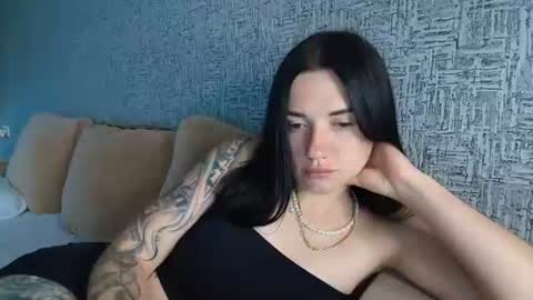 liana_diva online show from June 30, 2026, 12:39 pm