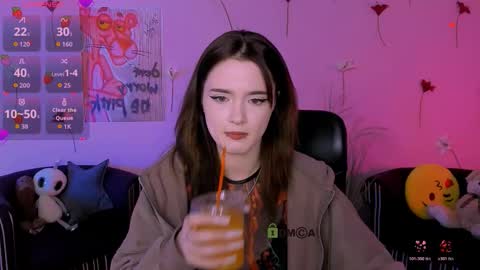 Little Liana  online show from March 25, 2026, 8:37 pm