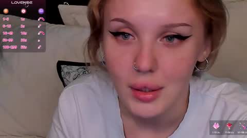 your sweet Liana online show from February 23, 2025, 10:09 pm
