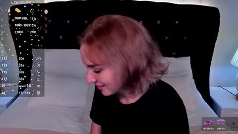 your sweet Liana online show from September 22, 2025, 7:27 pm