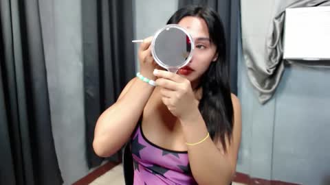 Liane online show from November 9, 2025, 11:25 pm