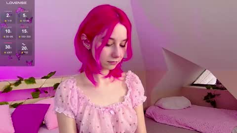 Lian online show from February 7, 2026, 6:39 am