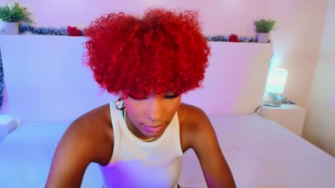 LiannaDixon online show from December 29, 2024, 2:52 pm