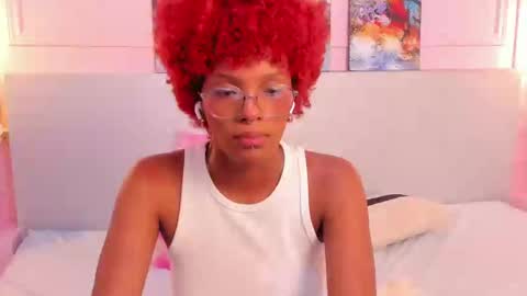 LiannaDixon online show from January 17, 2025, 2:39 pm