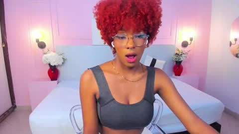 LiannaDixon online show from January 26, 2025, 1:58 pm