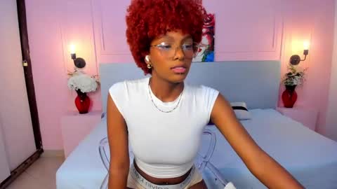 LiannaDixon online show from January 28, 2025, 5:46 pm