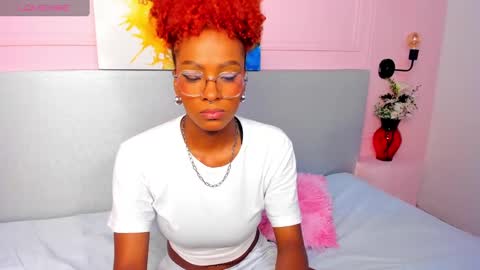 LiannaDixon online show from February 22, 2025, 3:14 pm