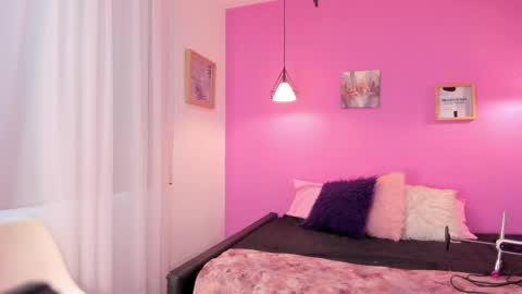 liapinket online show from April 2, 2026, 12:03 pm