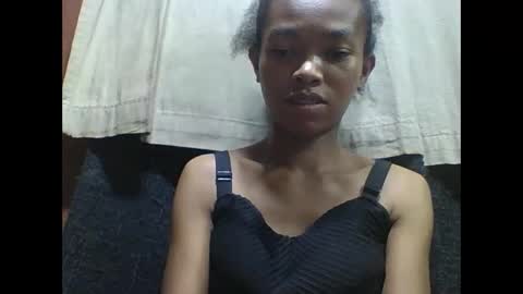 liaraisha online show from October 1, 2025, 3:07 pm