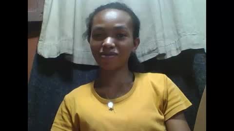 Snapshot of liaraisha chatting on March 4, 2026, 8:20 am liaraisha online show from March 4, 2026, 8:20 am