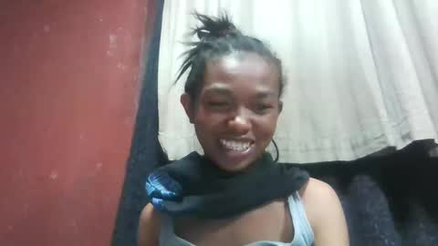 Snapshot of liaraisha chatting on April 9, 2026, 8:20 am liaraisha online show from April 9, 2026, 8:20 am