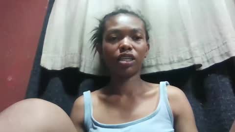 Snapshot of liaraisha chatting on April 12, 2026, 7:57 am liaraisha online show from April 12, 2026, 7:57 am