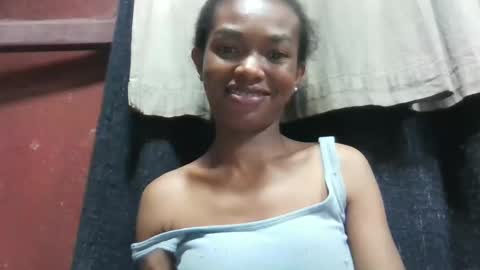 Snapshot of liaraisha chatting on April 13, 2026, 9:15 am liaraisha online show from April 13, 2026, 9:15 am