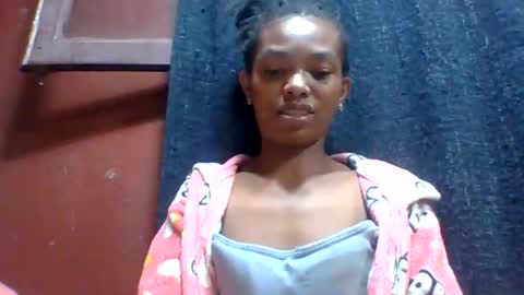 Snapshot of liaraisha chatting on May 17, 2026, 2:24 pm liaraisha online show from May 17, 2026, 2:24 pm
