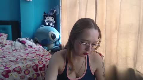 Snapshot of liaroberts1 chatting on March 8, 2025, 3:35 pm Lia Roberts online show from March 8, 2025, 3:35 pm