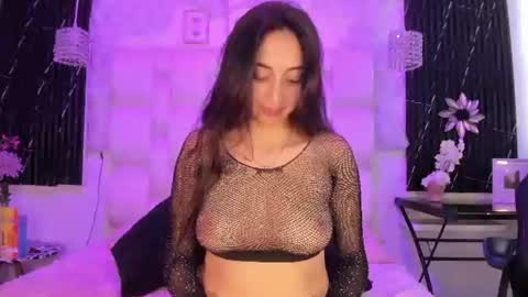 Snapshot of liarossi_ chatting on July 8, 2026, 5:39 pm liarossi_ online show from July 8, 2026, 5:39 pm