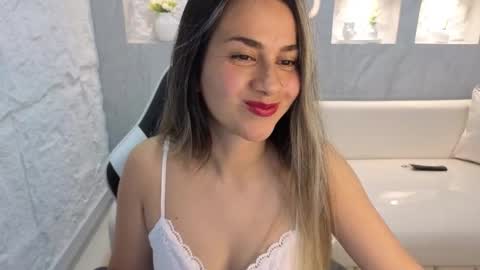 Online 800 to 1400 online show from October 23, 2025, 2:27 pm