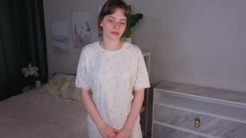 Snapshot of libbienoffsinger chatting on May 7, 2026, 3:12 am Ada online show from May 7, 2026, 3:12 am