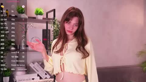 Snapshot of libbienoffsinger chatting on May 26, 2026, 1:23 am Ada online show from May 26, 2026, 1:23 am