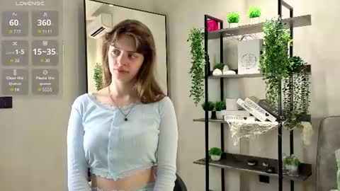 Snapshot of libbienoffsinger chatting on July 8, 2026, 1:10 am Ada online show from July 8, 2026, 1:10 am
