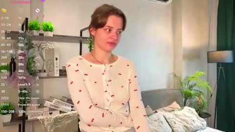 Snapshot of libbienoffsinger chatting on August 4, 2026, 1:09 am Ada online show from August 4, 2026, 1:09 am