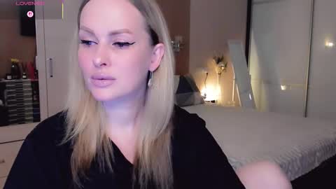 Snapshot of libby_nora chatting on February 27, 2026, 9:20 am Libby online show from February 27, 2026, 9:20 am