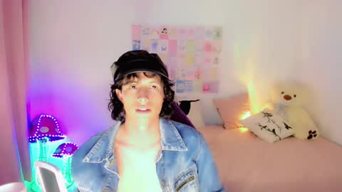 Snapshot of libressalvajes chatting on December 30, 2024, 3:03 am libressalvajes online show from December 30, 2024, 3:03 am