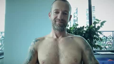 lick8me8hard online show from October 2, 2025, 12:23 pm