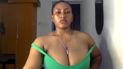 Snapshot of lick_my_pussyyy226651 chatting on January 18, 2025, 1:41 am caira online show from January 18, 2025, 1:41 am