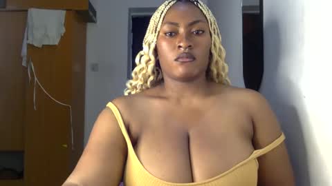 Snapshot of lick_my_pussyyy226651 chatting on February 11, 2025, 10:18 pm caira online show from February 11, 2025, 10:18 pm