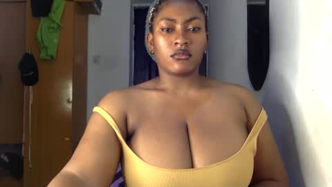 Snapshot of lick_my_pussyyy226651 chatting on February 20, 2025, 3:12 am caira online show from February 20, 2025, 3:12 am