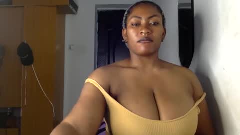 Snapshot of lick_my_pussyyy226651 chatting on February 26, 2025, 3:53 am caira online show from February 26, 2025, 3:53 am
