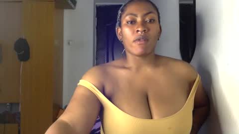 Snapshot of lick_my_pussyyy226651 chatting on February 28, 2025, 5:59 am caira online show from February 28, 2025, 5:59 am