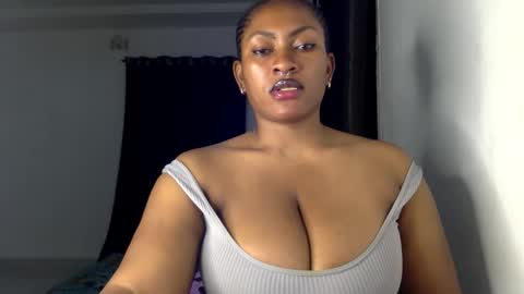 Snapshot of lick_my_pussyyy226651 chatting on September 12, 2025, 10:10 pm caira online show from September 12, 2025, 10:10 pm