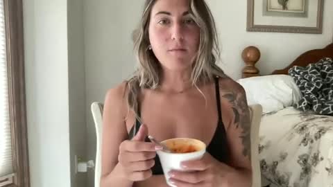 lickmealloverr online show from July 15, 2026, 10:15 pm