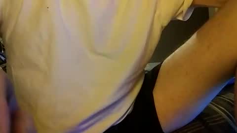 lie2ne online show from November 12, 2025, 11:36 pm