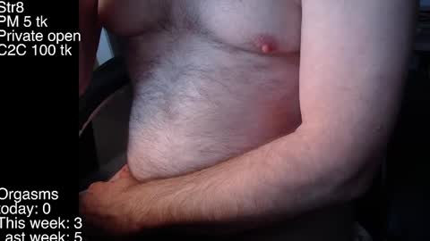 Snapshot of liebestool8 chatting on January 15, 2025, 5:47 pm liebestool8 online show from January 15, 2025, 5:47 pm