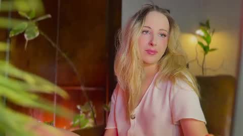 its my birthday today so im offline  but id be so happy if you felt like sending me a birthday love while im away  online show from February 11, 2026, 6:13 pm