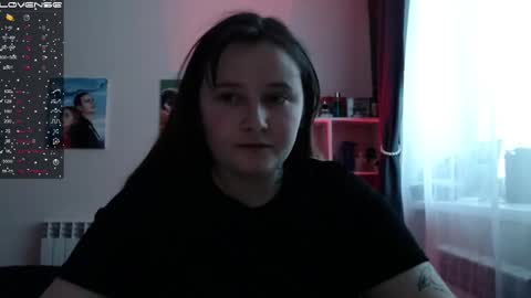 light_lunaa online show from February 10, 2025, 11:15 am