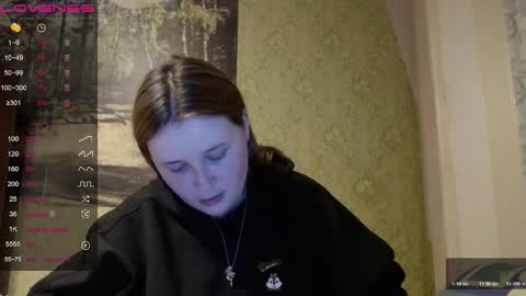 light_lunaa online show from March 10, 2026, 3:50 pm