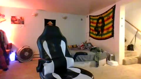 lightskinned666 online show from July 4, 2026, 5:52 pm