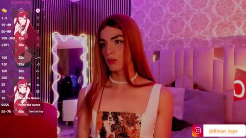 LIHIAN online show from November 15, 2025, 3:15 am