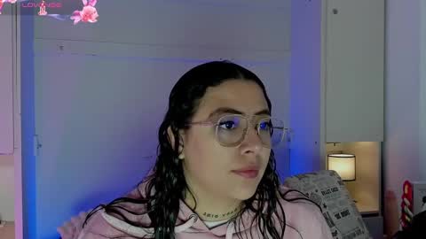         online show from March 6, 2025, 11:36 am