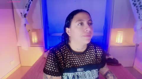         online show from September 17, 2025, 11:45 am