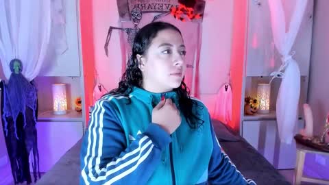         online show from October 29, 2025, 11:45 am