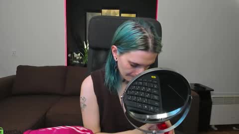 Lika online show from September 21, 2025, 2:40 pm