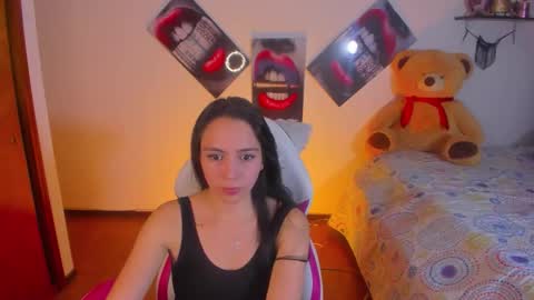 Snapshot of lika_little3 chatting on October 20, 2025, 11:38 pm Liika online show from October 20, 2025, 11:38 pm