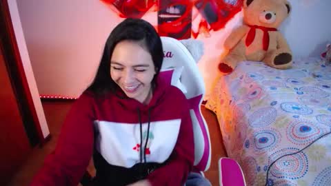 Snapshot of lika_little3 chatting on October 28, 2025, 11:07 pm Liika online show from October 28, 2025, 11:07 pm