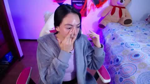 Snapshot of lika_little3 chatting on November 2, 2025, 7:22 am Liika online show from November 2, 2025, 7:22 am